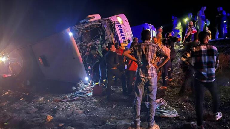 Şanlıurfa'da yolcu otobüsü devrildi: Yaralılar var - Son Dakika Haberleri