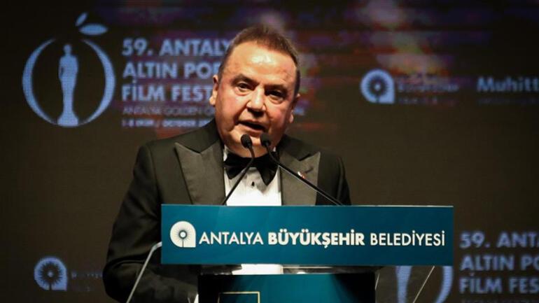 Bakan Ersoy 59. Antalya Altın Portakal Film Festivalinin açılış törenine katıldı