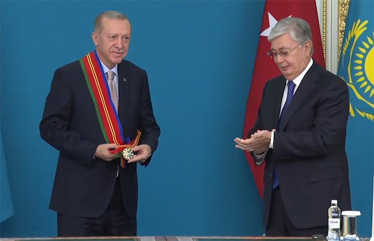 Erdoğana devlet nişanı sürprizi... Cumhurbaşkanından Kazakistanla iş birliği vurgusu