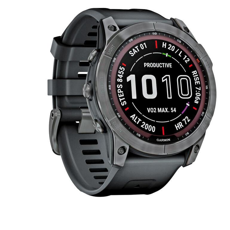 Terrain-specific smartwatches: the tech world focuses on products for adventurers
