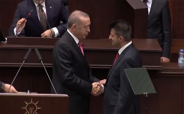 Rozetini Erdoğan taktı: Mehmet Ali Çelebi AK Partide... FETÖ zombi teşkilatına karşı olan mücadelenizde yanınızdayım