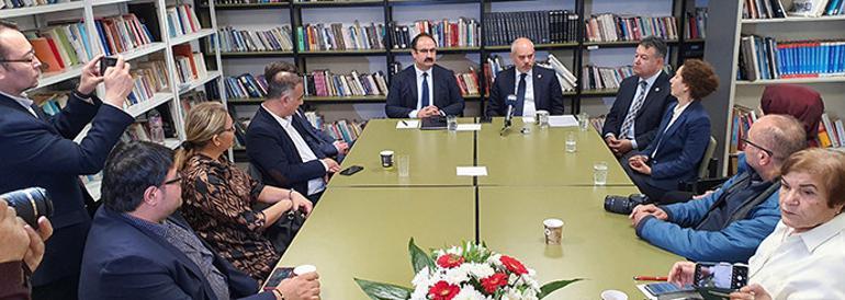 ‘700 bin kişi Almanya’dan vize bekliyor’