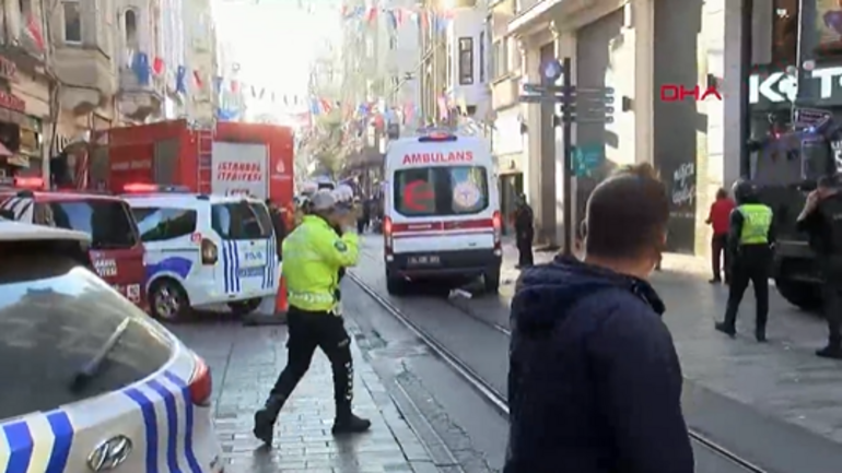 Son dakika: Beyoğlu İstiklal Caddesinde patlama meydana geldi... Yaralılar var