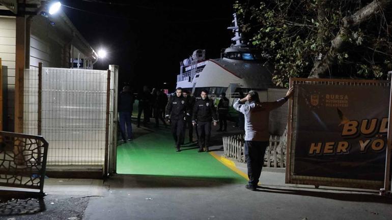 Feribotu kaçıran yolcu asılsız ihbar yaptı Bursa- İstanbul deniz otobüslerinde bomba araması