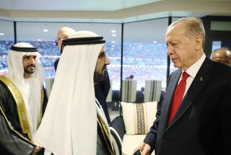 Cumhurbaşkanı Erdoğan Katarda liderlerle bir araya geldi
