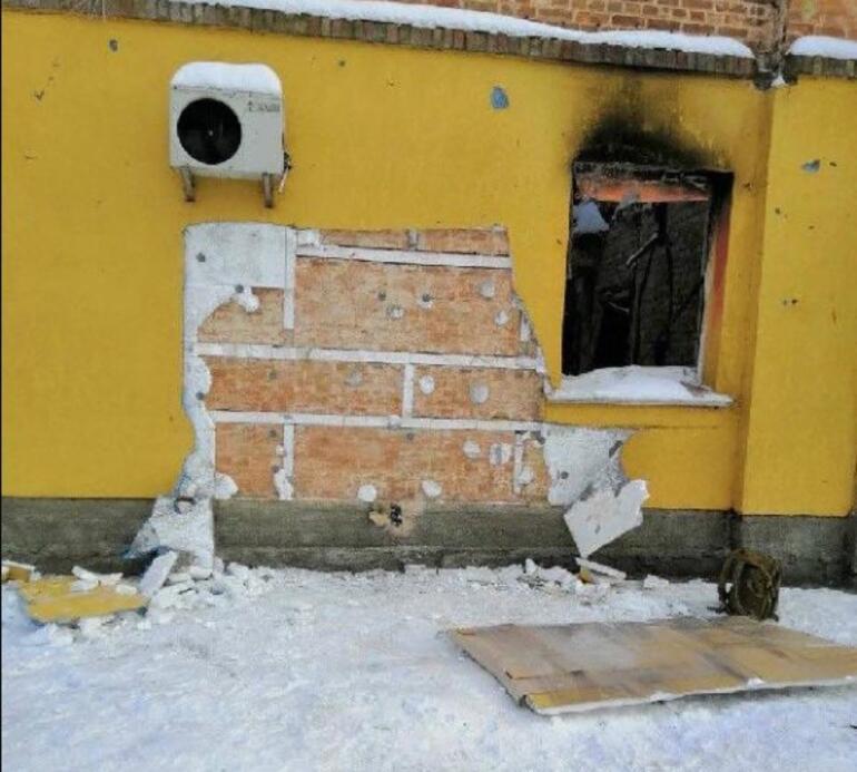 They tried to steal Banksy's work in Ukraine