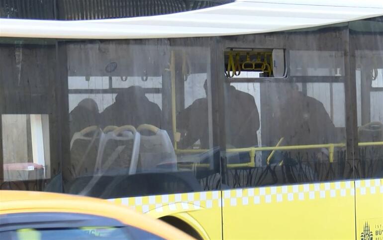 İstanbul Fatihte İETT otobüsünde meşale paniği