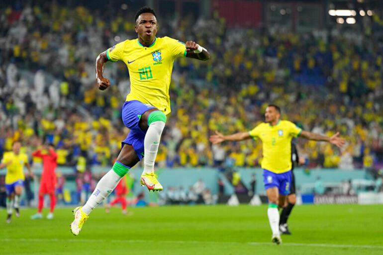 I calciatori brasiliani sono stati molto criticati, quindi perché i giocatori di samba ballano?  La risposta è nascosta negli anni '30...