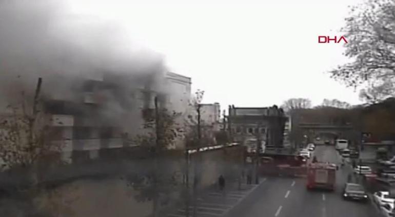 Son dakika... Çırağan Sarayının otel bölümünde yangın çıktı