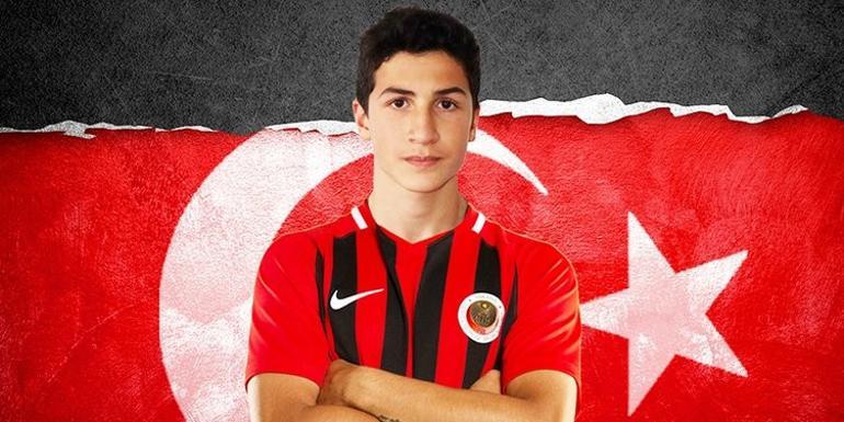 Fenerbahçe yeni Arda Gülerleri Problem çözmek onun işi, daha hızlı...