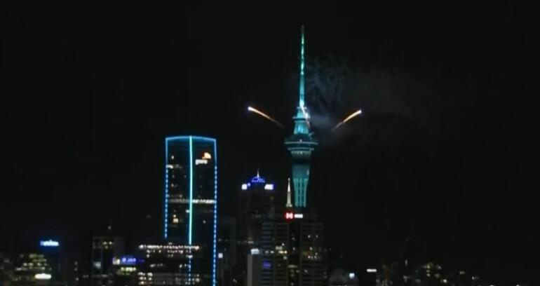 Dünya 2023e merhaba diyor... Yeni yıla giren ilk ülke Yeni Zelanda oldu