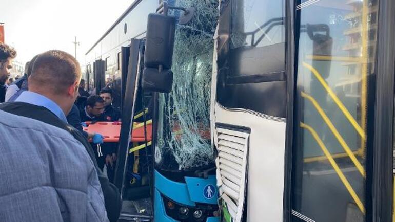 Kayseride halk otobüsleri çarpıştı: Çok sayıda yaralı var