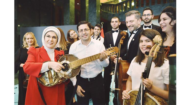 Emine Erdoğan’dan elçilere çağrı: Tabiatın çığlığına kulak verin