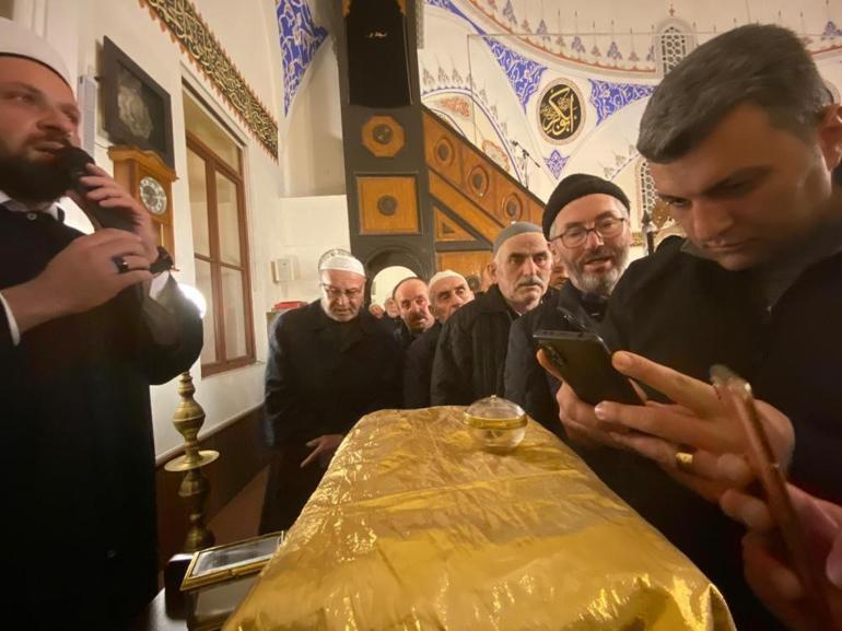 Ayasofya Camiinde Kandil coşkusu