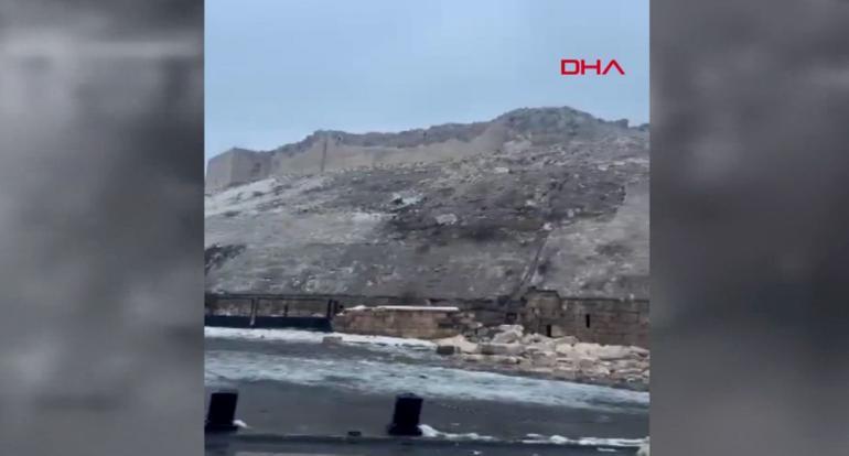 Depremde Gaziantep Kalesinin surları yıkıldı Gaziantep Valisi Davut Gül: 531 binada göçük var