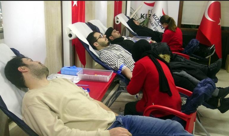 Türkiye tek yürek 81 ilden deprem bölgesine yardım yağıyor