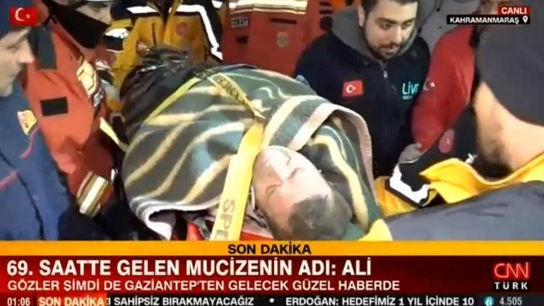 Umut dolu bekleyiş ve sevinç gözyaşları: Enkazdan mucize kurtuluşlar 100. saatte enkazdan çıkarıldılar