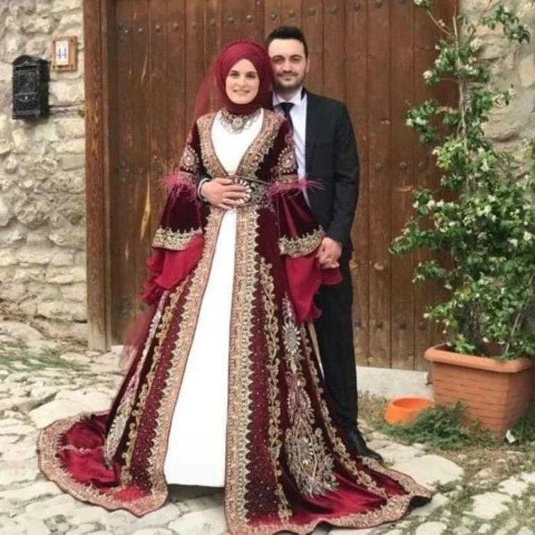 Bu acının tarifi yok 8 aylık hamile olan Sevde, enkaz altında hayatını kaybetti
