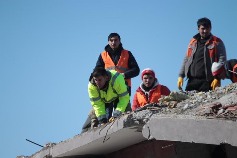 Son dakika... Türkiyeyi sarsan afette altıncı gün: Deprem felaketinde can kaybı 20 bin 665... Dakika dakika bölgelerimizden anlık bilgiler