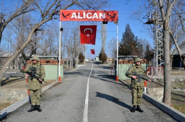 30 ildən sonra ilk Əlican Sərhəd Qapısı açıldı...