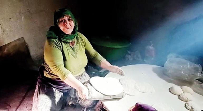 Milli mücadele ruhu ayakta... Bir millet topyekûn yaralarını sarıyor
