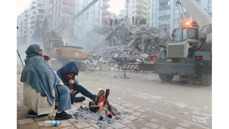 Deprem hukuku: Evi yıkılan hasar gören vatandaşın hakları