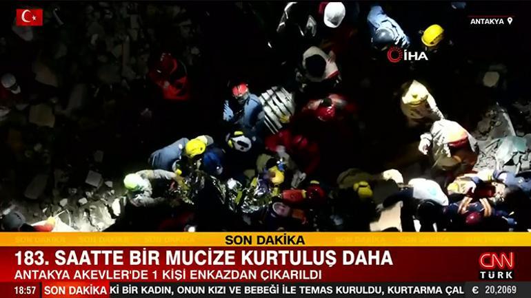 Depremde 9. gün... Umut dolu bekleyiş ve sevinç gözyaşları: Peş peşe mucize haberleri...