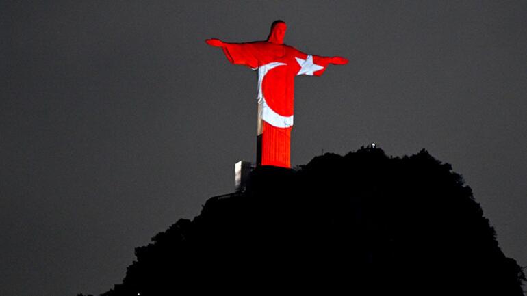 Emosional görüntü: Türkiyə üçün dua edin