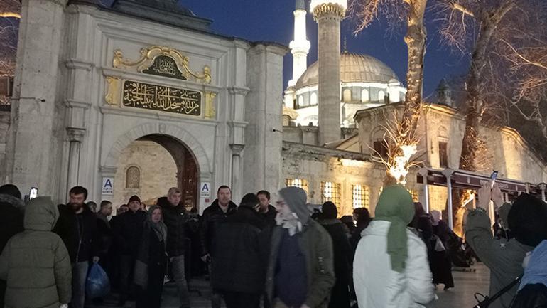 Miraç Kandilinde depremzedeler için dua edildi