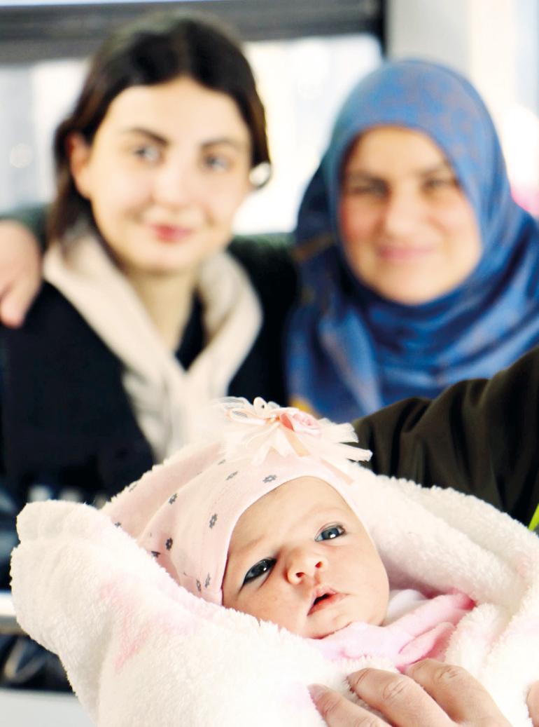 Enkaza doğan umut bebekleri: İki haftada 6 bin 447 yeni ‘hayat’...
