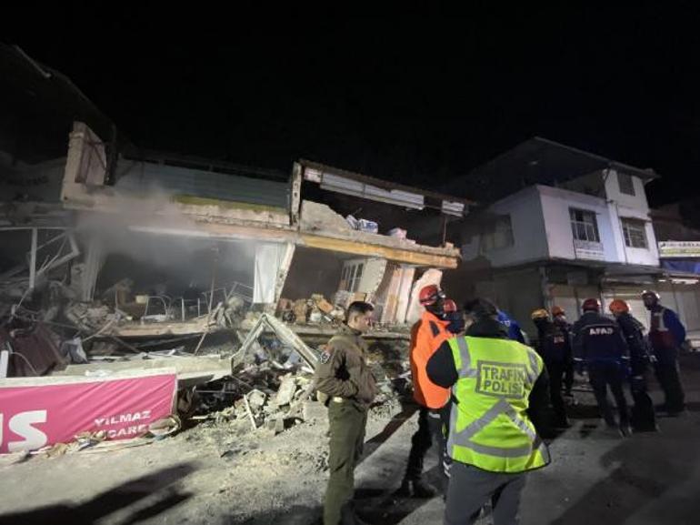 Son dakika: Hatay’da 3 dakika arayla iki şiddetli deprem 6.4 ve 5.8... Birçok ilden de hissedildi Can kaybı 6ya yükseldi