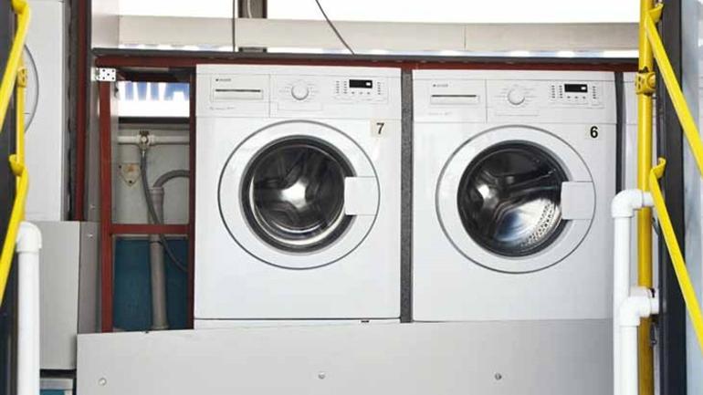 Karaköy esnafından örnek davranış: Depremzedenin içini ısıtan jeneratör tarifesi