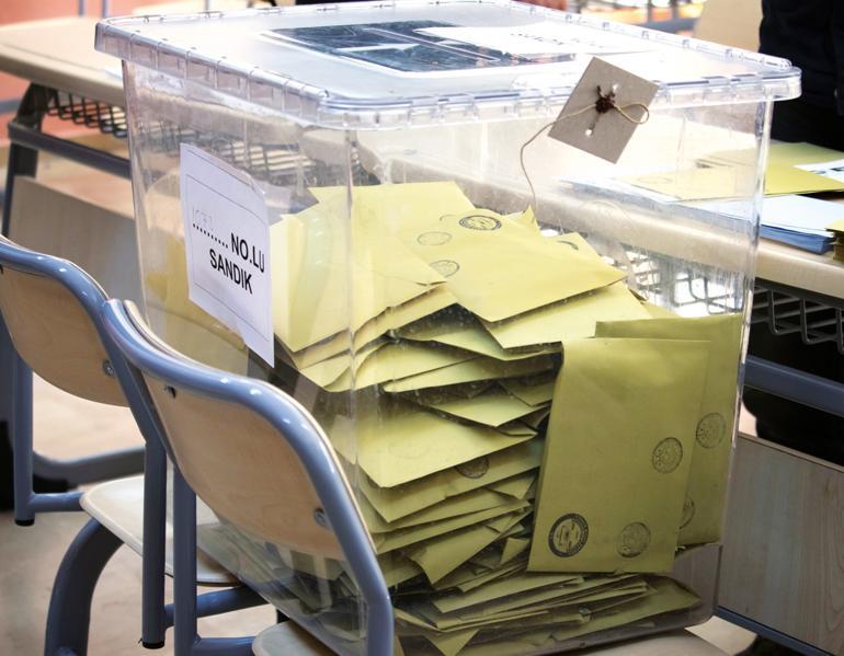 Oyumuzu kime verelim