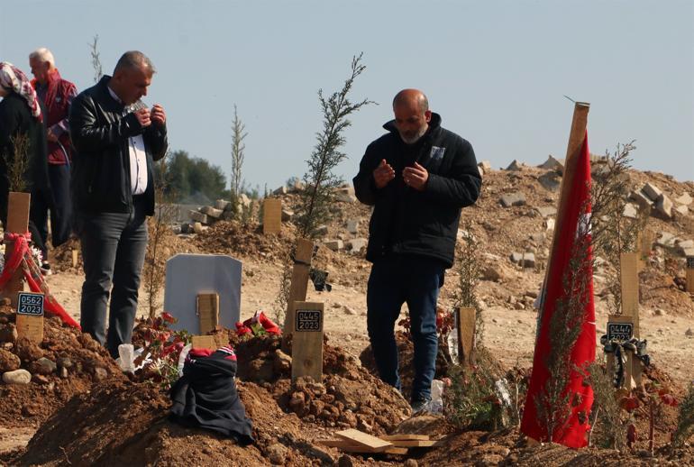 Enkazdan 75inci saatte çıkarılan Melekten acı haber Geriye hastane odasında çekilen video kaldı