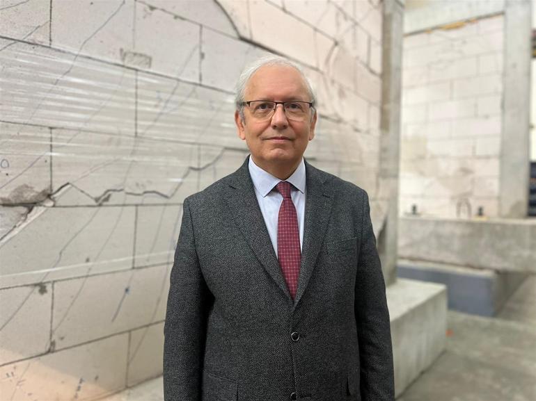 İTÜ öğretim üyesi Prof. Dr. Güler yıkılan binalardaki eksikleri tek tek sıraladı
