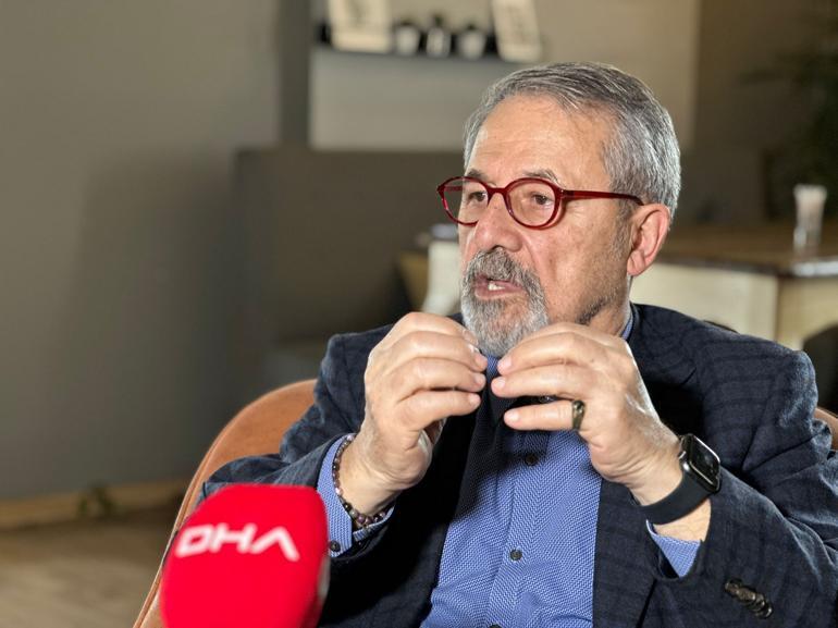 Son dakika: Prof. Dr. Naci Görürden İstanbul depremi uyarısı: Marmarada iki fay birden kırılırsa 7.5, 7.6yı bulabilir