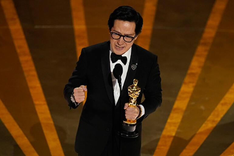 Oscar ödülleri dağıtıldı: Ağlaya ağlaya gözlerinde yaş kalmadı