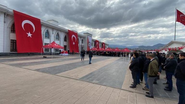Kocaelide kalp krizinden hayatını kaybeden polis memuru için tören