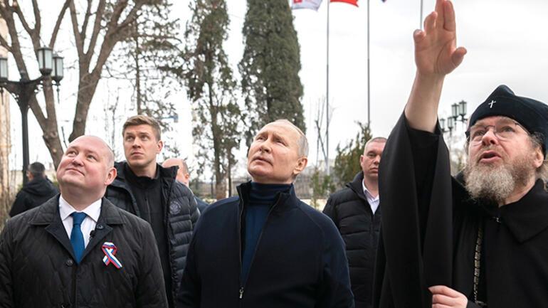 Putin's visit to Crimea on the anniversary of the annexation