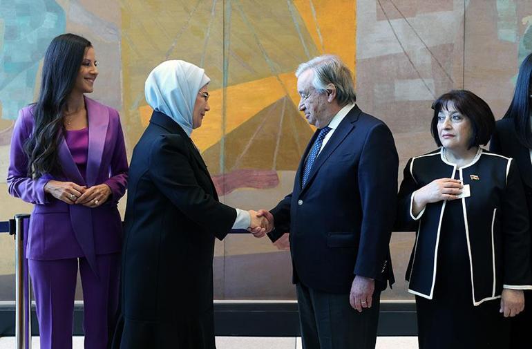 Emine Erdoğan ve Guterres, BMde deprem için kurulan Anma Köşesini ziyaret etti