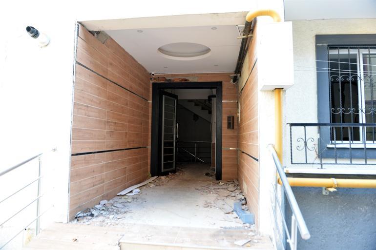 Hatayda ağır hasarlı evine girdiğinde hayatının şokunu yaşadı