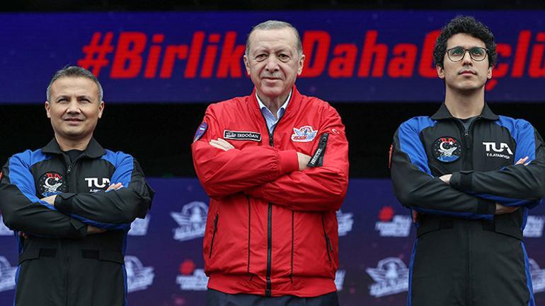 Uzaya çıkacak ilk Türk astronotun annesi: Büyüyünce uçak şoförü olacağım derdi