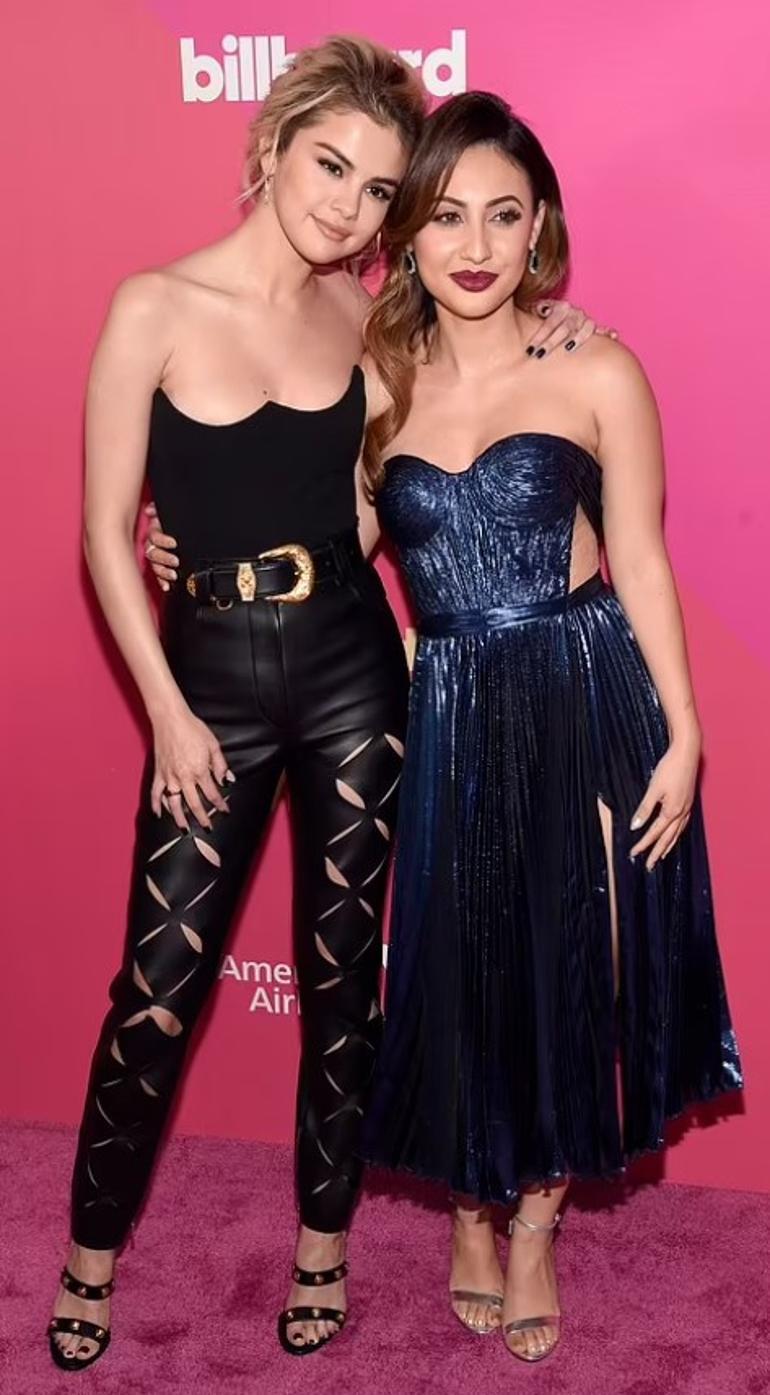 Selena Gomeze böbreğini bağışlayıp hayatını kurtarmıştı: Şimdi hayranlarından ölüm tehdidi alıyor