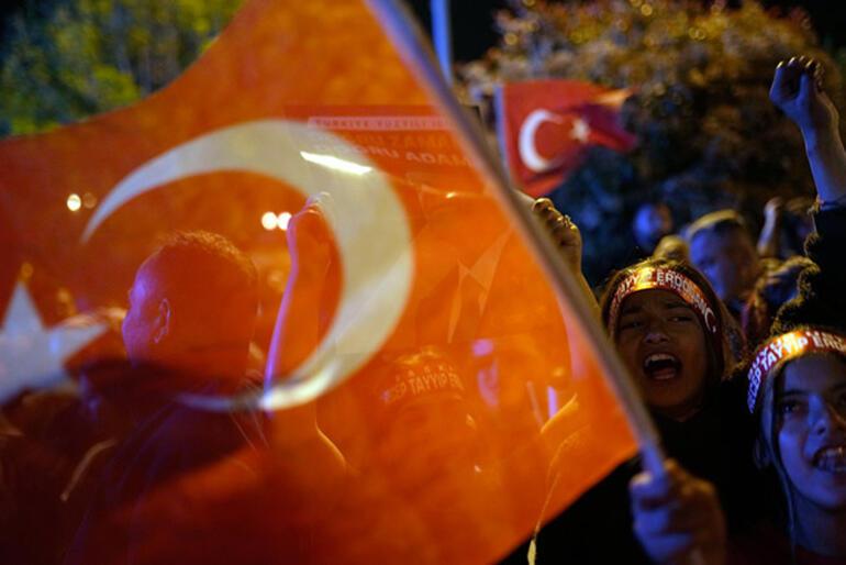 Tüm gözler Türkiyede... İngiliz Financial Times seçimin favorisini açıkladı