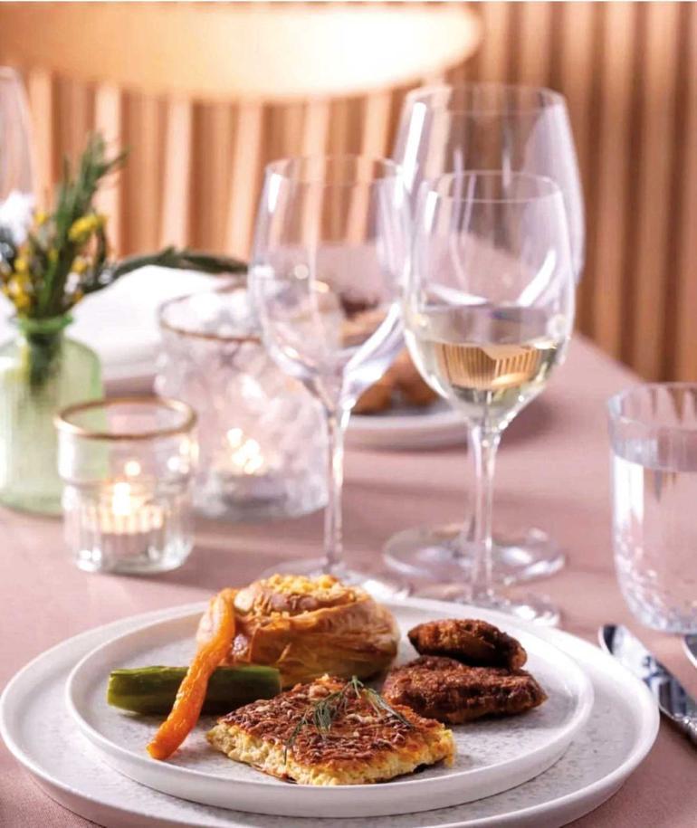 Tatlı hikâyeler dinlemeyi seviyoruz