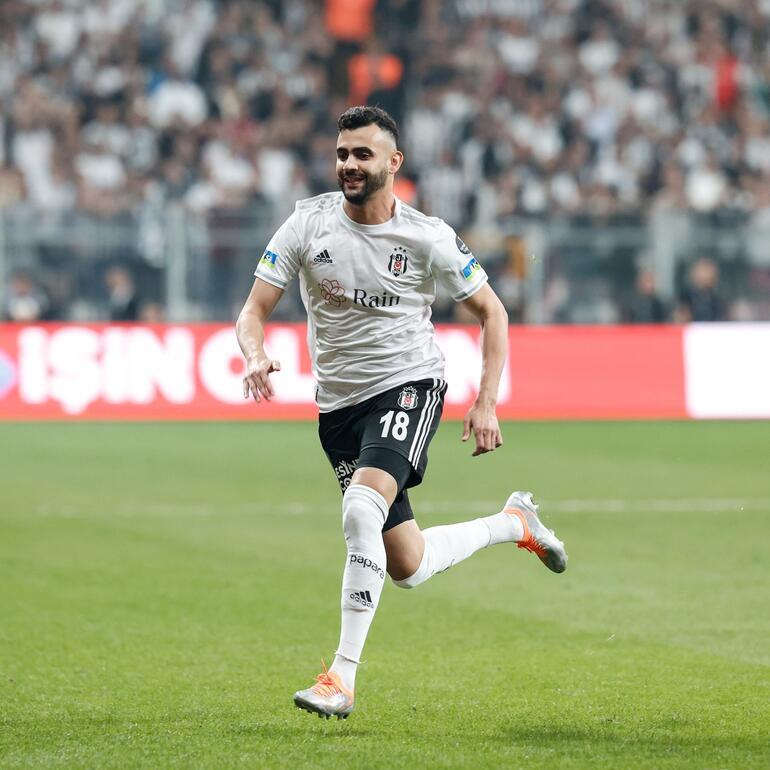 Beşiktaşta iki flaş ayrılık yolda Kararını yönetime iletti