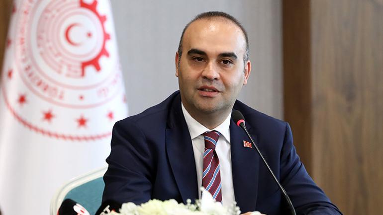 Sanayi ve Teknoloji Bakanlığında devir teslim töreni... Bakan Kacır: Canla başla çalışacağız