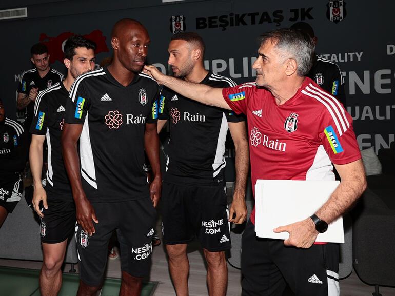 Beşiktaş’tan Atiba Hutchinsona veda