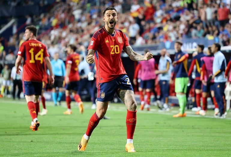 Zaniololu L'Italia ha perso in semifinale contro la Spagna in finale...