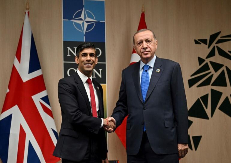 Son dakika...NATO zirvesi başladı Cumhurbaşkanı Erdoğandan peş peşe kritik görüşmeler